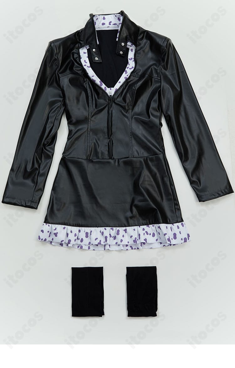 ワンピース ニコ・ロビン ウォーターセブン編コスプレ衣装のセット内容一式。ワンピースと靴下を並べた確認用写真。