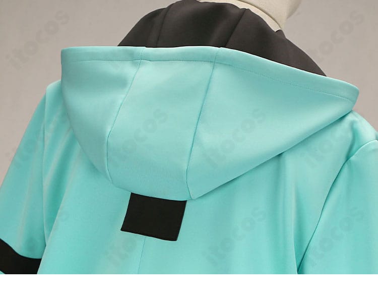 フード部分のディテール。金木研の印象を強めるフード形状とボリューム感の表現。