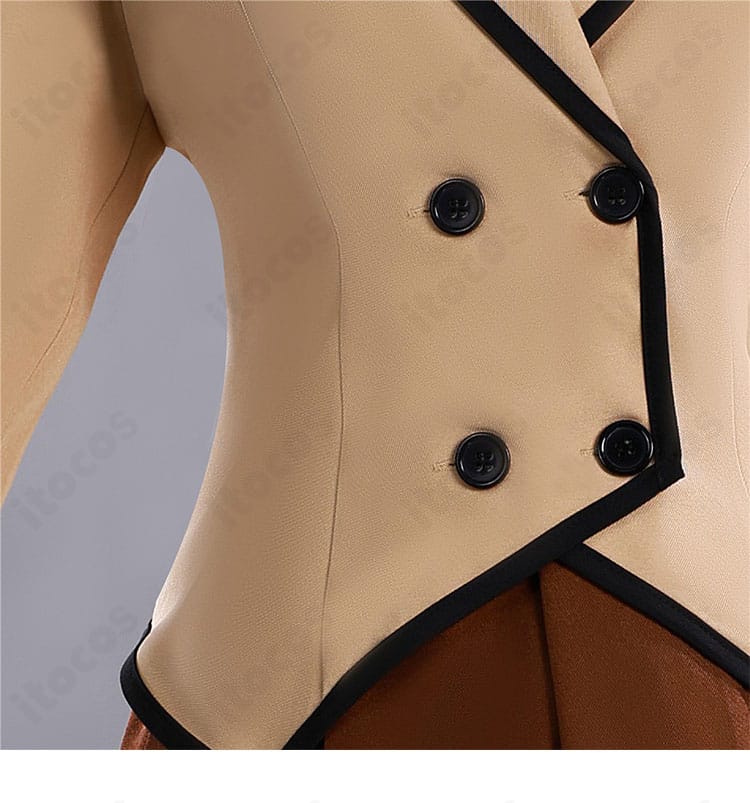 向坂雫 制服コスプレ衣装の前立て刺繍ディテール。丁寧縫製で質感が際立つ