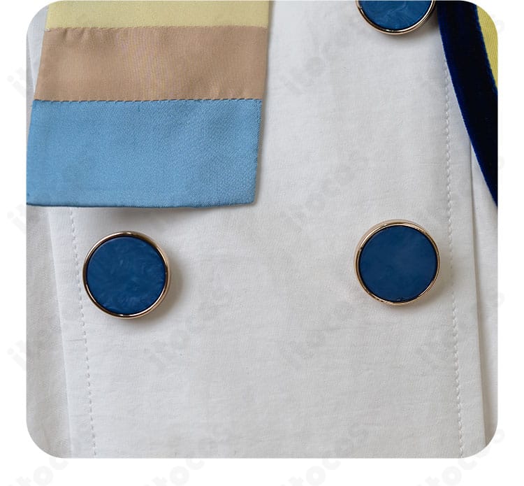 オリジナルボタンの模様と彩色を強調。光の反射できらめくディテール写真