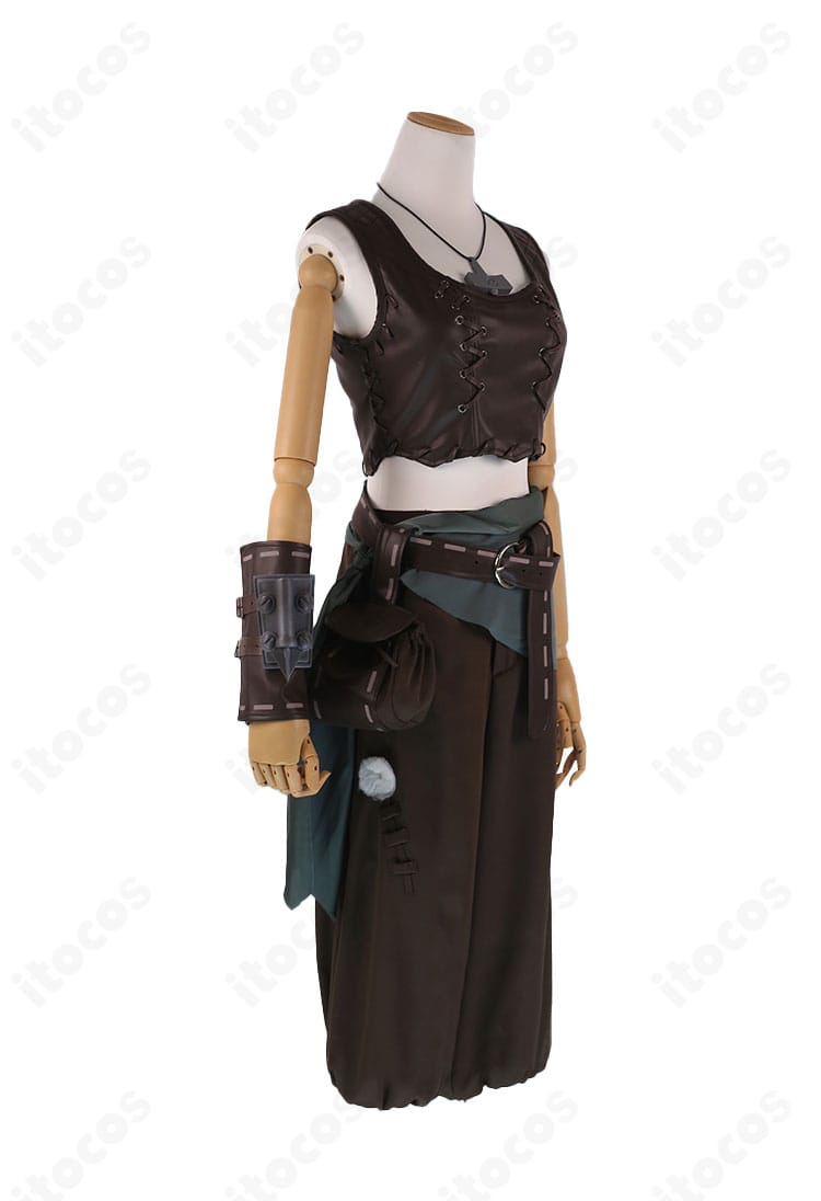 側面全体像。袖口から脇ライン、ポーチ位置までシルエットの美しさとバランスを示す画像。