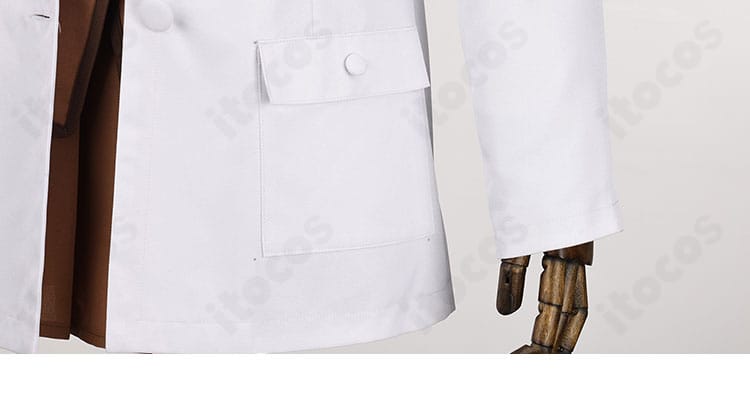 間桐桜 制服コスプレのポケットと袖口の縫製。細やかなステッチと質感をクローズアップ。