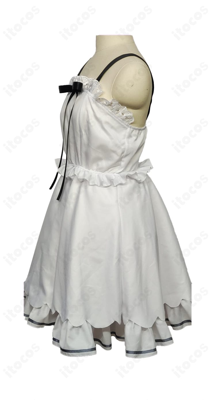 錦あすみ 私服コート衣装のスカート右側装飾のクローズアップ。縫製の精度と装飾パーツの質感を強調。