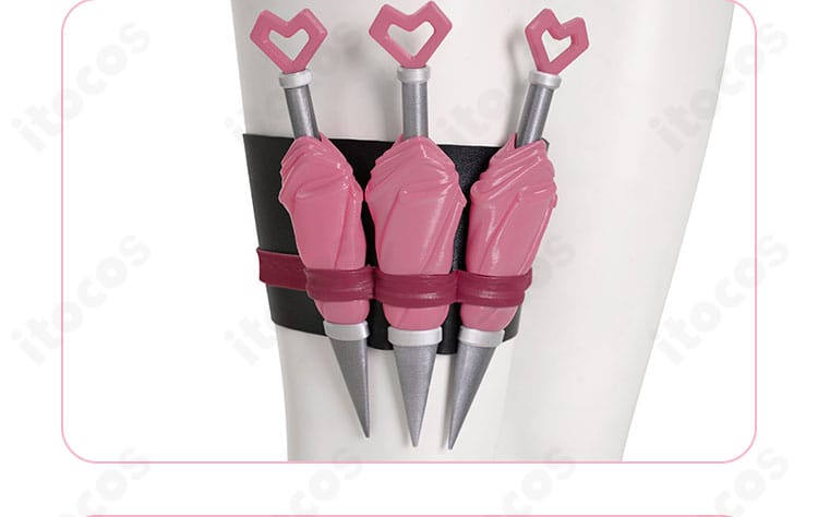 キリコ衣装の脚部装飾。レッグウォーマーと太もも飾り、ベルト位置を詳細表示