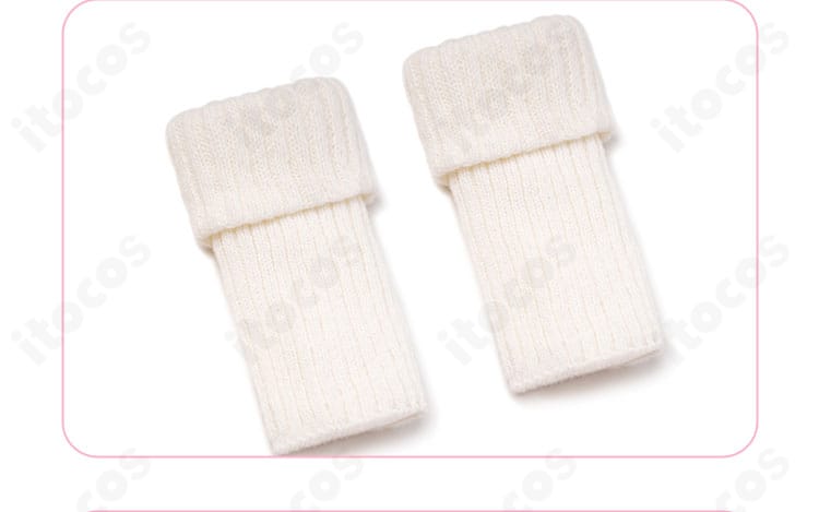 キリコ衣装のレッグウォーマー詳細。質感とフィット感の見え方を拡大