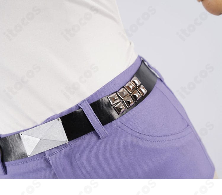 腰間ベルト部のアップ。バックルとベルト通しの構造が見えるホロライブ 輪堂千速衣装の詳細。