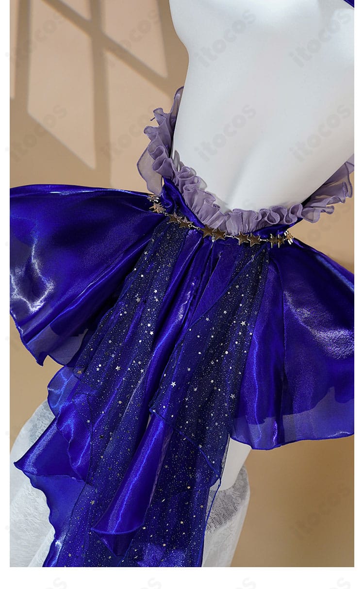 背面装飾のクローズアップ。リボン結びと背面パーツの構造・縫製を確認できる画像。