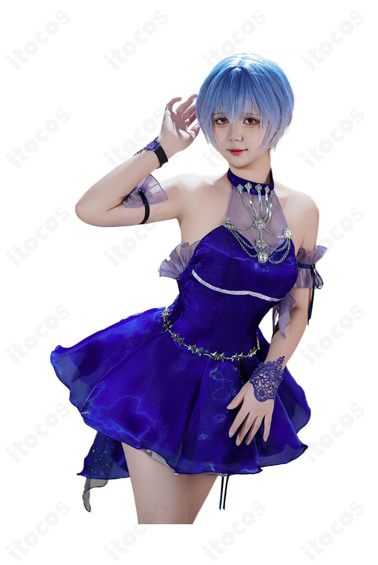 綾波レイ コラボ衣装の側面全身。ウエストシェイプとスカートのシルエットを確認できる角度。