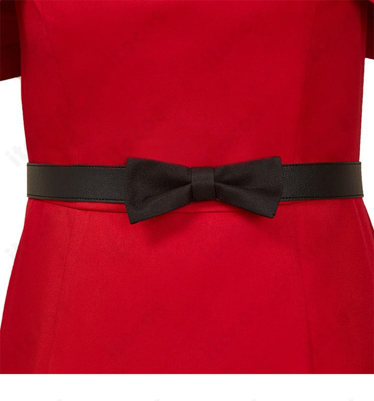 宝生麗子 コスプレ衣装の腰部ベルト装飾。素材感と芯材のハリ、留め具周辺の仕立てを示すクローズアップ。