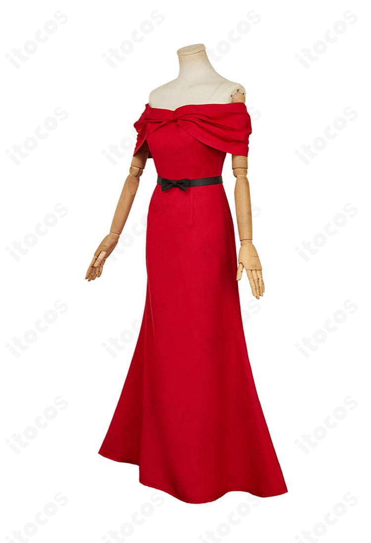 宝生麗子 コスプレ衣装の右側全身。ウエストマークとベルト位置、サイドラインの落ち感が確認できる画像。