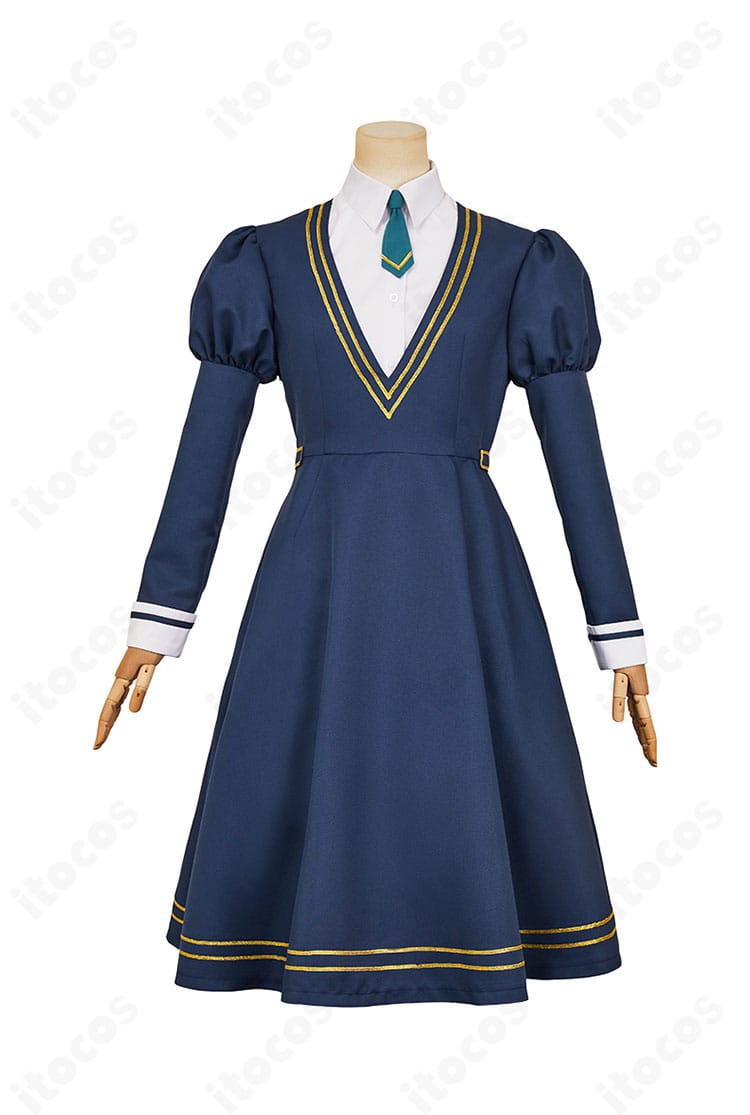 ウィッチウォッチ 宮尾音夢 コスプレ衣装の正面全身。ワンピースとシャツ、ネクタイのバランスが分かる構図
