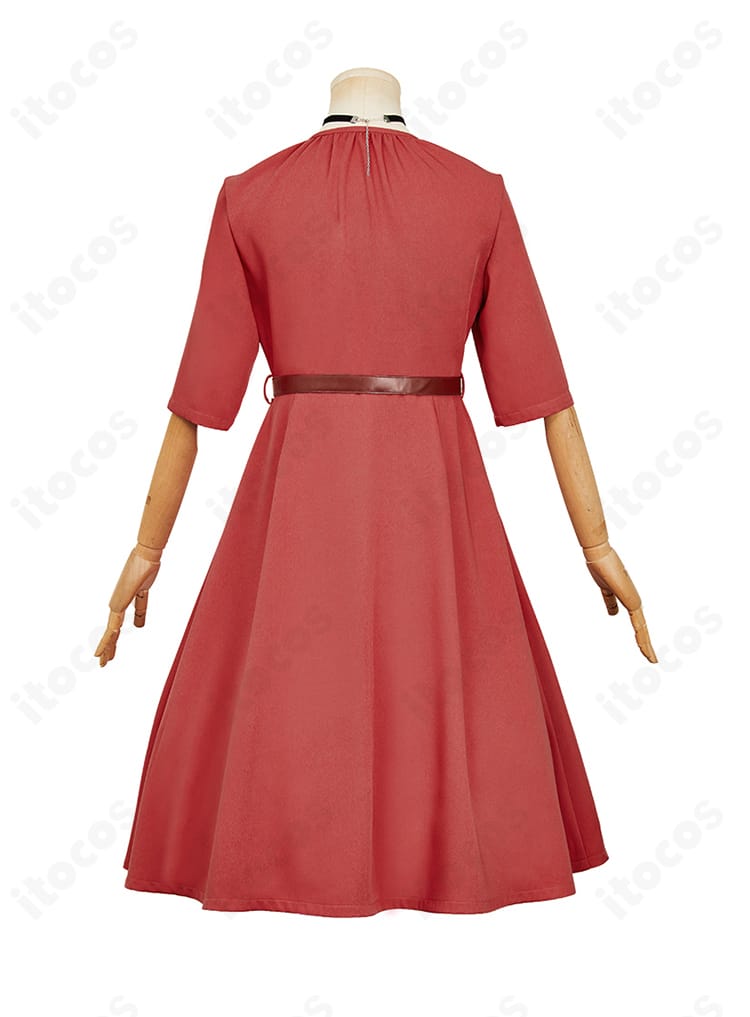 若月ニコ コスプレ衣装の背面。バックデザインとシルエットの落ち感を示す後ろ姿。