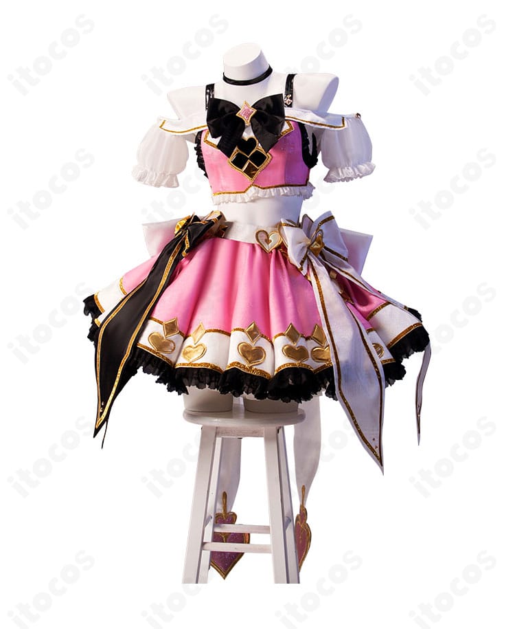 矢澤にこ コスプレ衣装の正面全身。襟元・胸元・ウエスト装飾のディテールが映える。