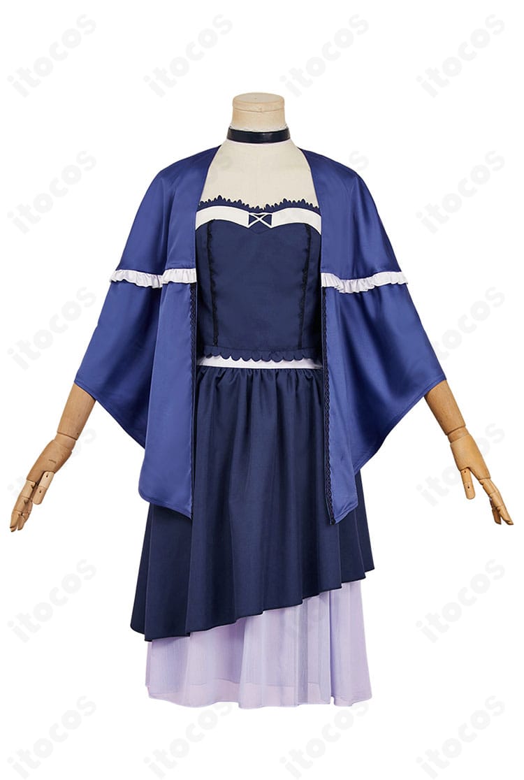 久島鴎 コスプレ衣装の正面全体。白×ブルー配色とショール、チョーカーの配置が分かる写真