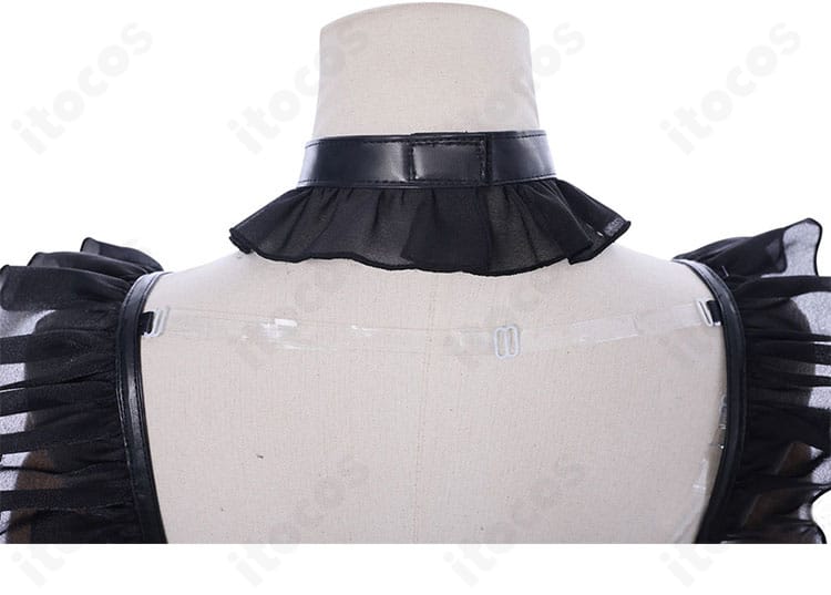 古石ビジュー 初期衣装の背部ストラップと装飾の接合部詳細