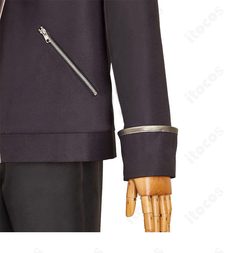 LAZARUS アクセル コスプレ衣装の袖口ディテール。装飾の形状と仕上がりを示す近接画像