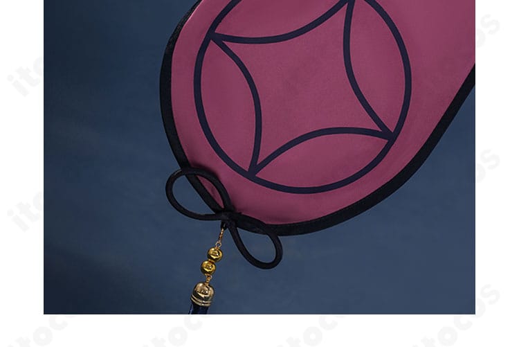 星宮六喰コスプレ衣装の裾フリンジ装飾の接写。揺れ感がわかるカット