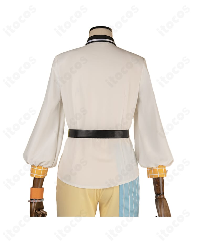 天祥院英智 コスプレ用シャツ 背面。ヨークと背ダーツの構成で美しい背中ラインを再現。