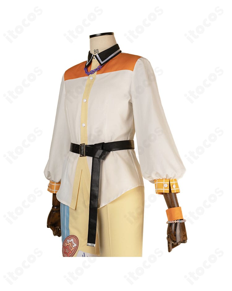 天祥院英智 コスプレ用シャツ 側面。縫製ラインと肩周りの可動性を示すディテール。