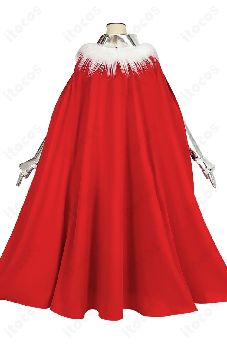 アルトリア・ペンドラゴン（セイバー）衣装の背面。マントのボリュームと背面装飾の作り込みが確認できる画像