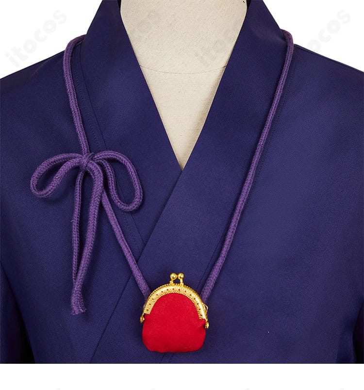 花子くん 浴衣コスプレの首飾りクローズアップ。装飾の形状と質感が分かる画像