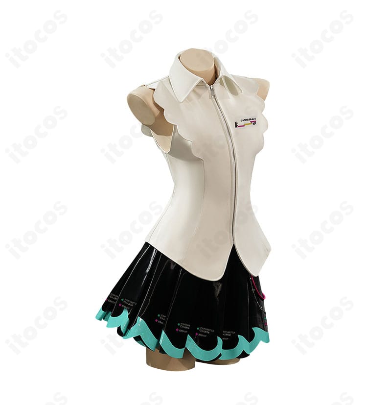 初音ミク NT版コスプレ衣装の側面。ラインの美しさとスタイリッシュなシルエット