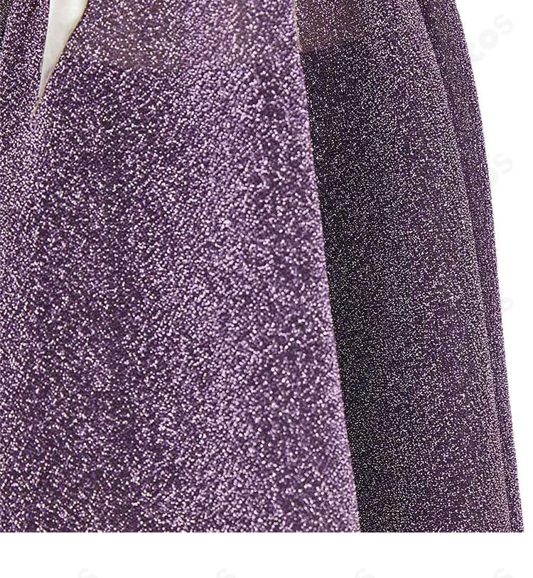 布地装飾の詳細。高発色ストレッチ生地の質感と装飾の配置を拡大表示