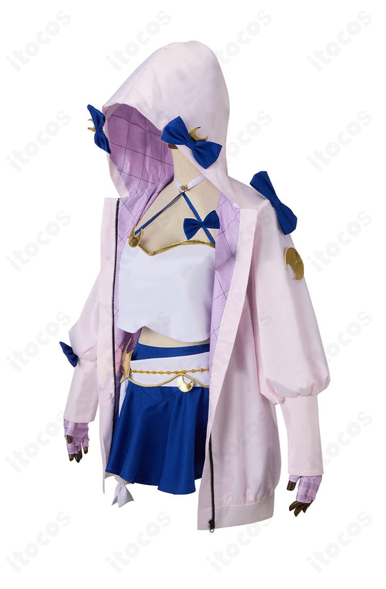 FGO ファンタズムーン 第二段階衣装の側面。スカートの広がりと縫製ライン、腰飾りの立体感を確認できる。