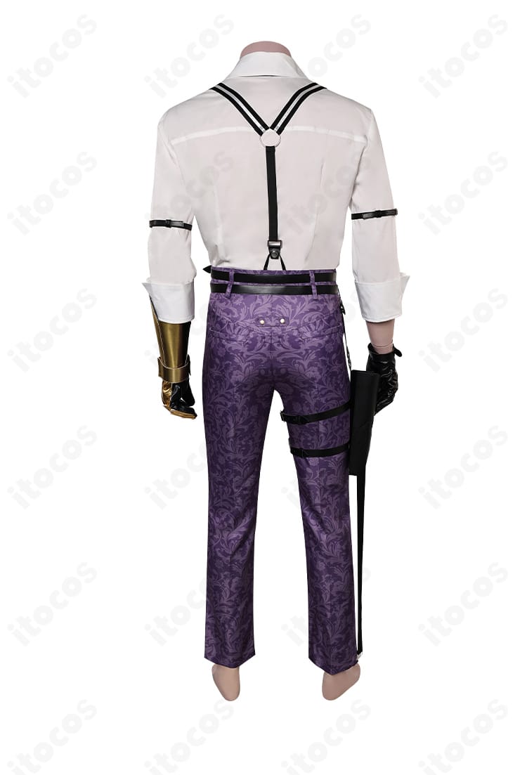 ヴィンセント・ヴァレンタイン衣装の背面。ベルト配列とサスペンダーのラインを確認できるディテール。