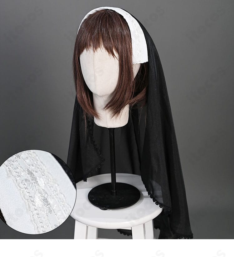 付属ベールの装飾ディテール。軽やかな透け感と顔周りを整えるデザインを強調