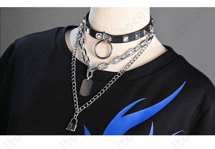 東雲彰人 フューエル衣装のチョーカー・首飾りのクローズアップ。質感と金属調パーツを詳細に撮影。