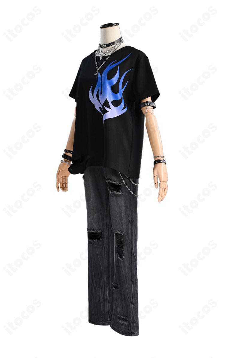 東雲彰人 フューエル衣装の側面。ストリートらしいラインと色ブロッキングを強調した視点。