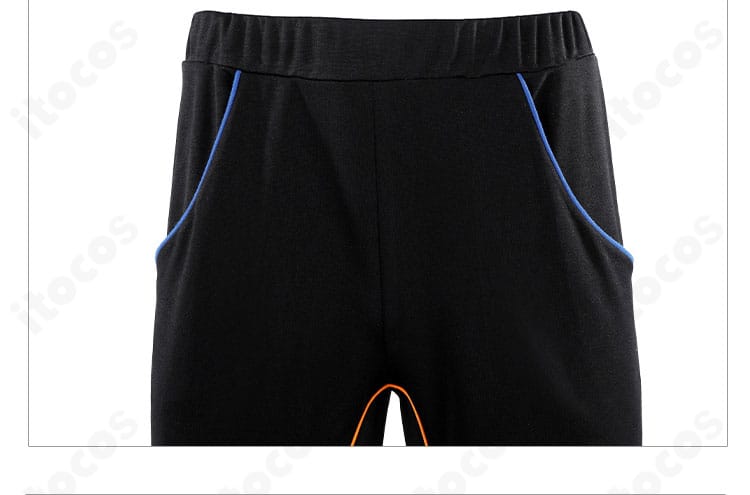 ルーク衣装のズボン装飾ディテール。ステッチとパネル切替で立体感を演出。