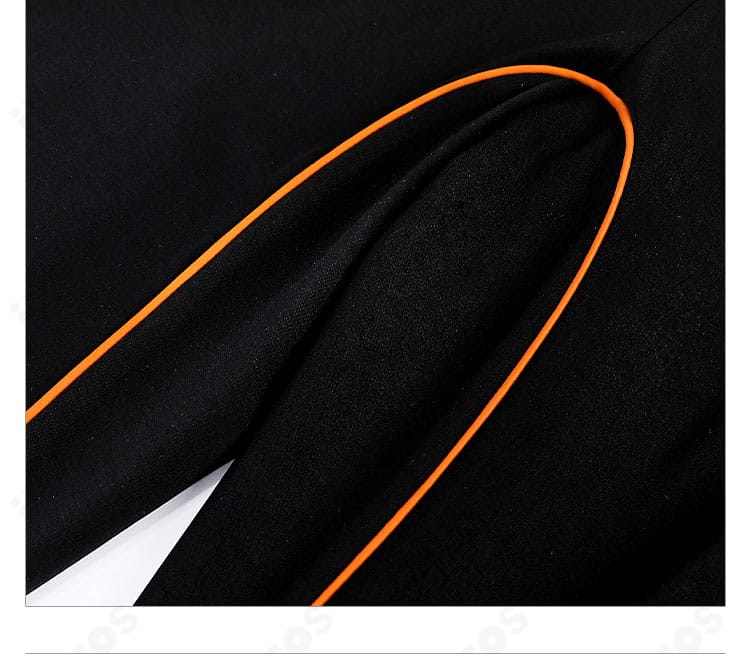 ルーク コスプレ衣装のセット内容ディテール。コート、トップス、ズボン、ネックレス、手袋を個別に配置。