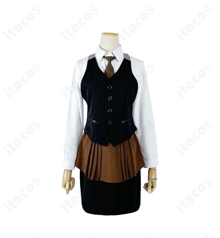 霧嶋董香 制服コスプレ衣装の正面。ベストとシャツ、ネクタイ、スカートのバランスとディテールが確認できる