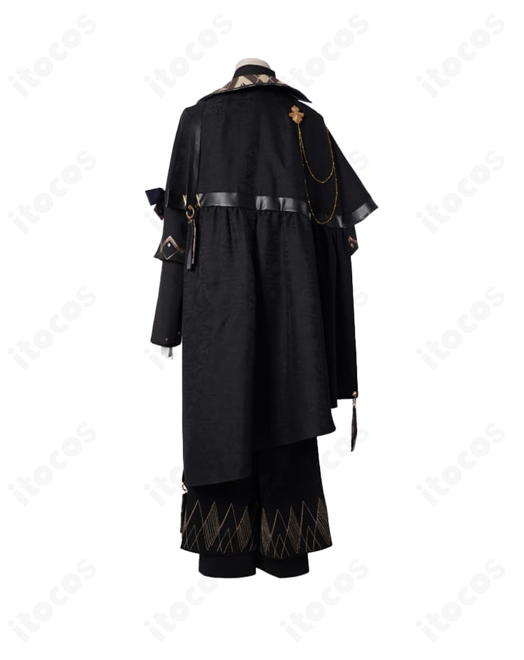 星街すいせい Nova衣装の背面全体。ケープの広がりと背面装飾の配置が分かる