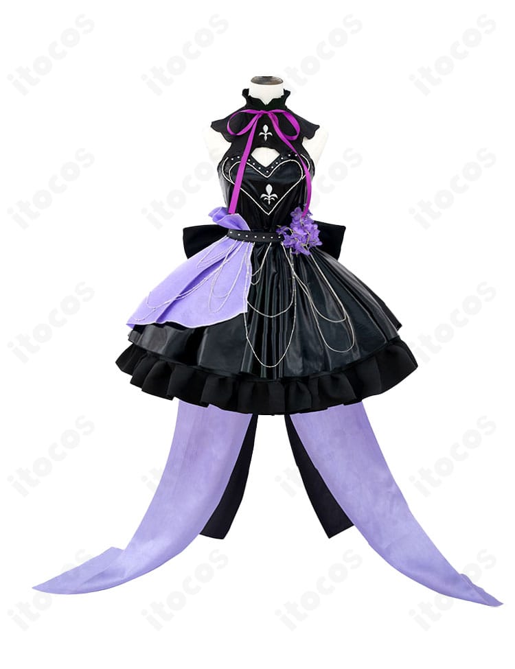 第五人格 彫刻師（ガラテア）春日序曲コスプレ衣装の正面ディテール。繊細な装飾と刺繍風意匠、シルエットの再現度が分かるアップ。