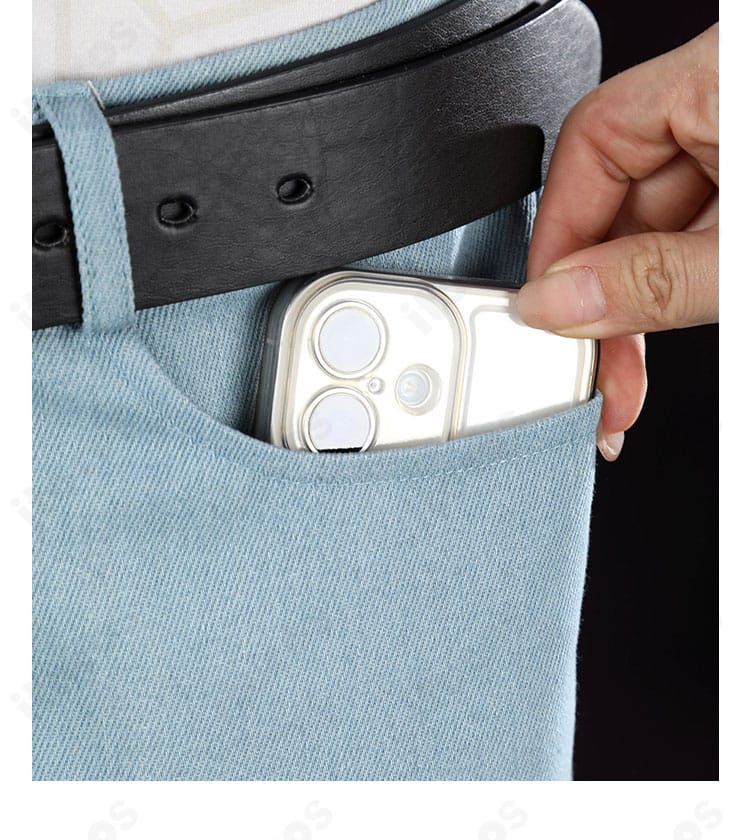 玖夜 コスプレ 衣装と肩バッグの一体感｜小物まで統一された世界観