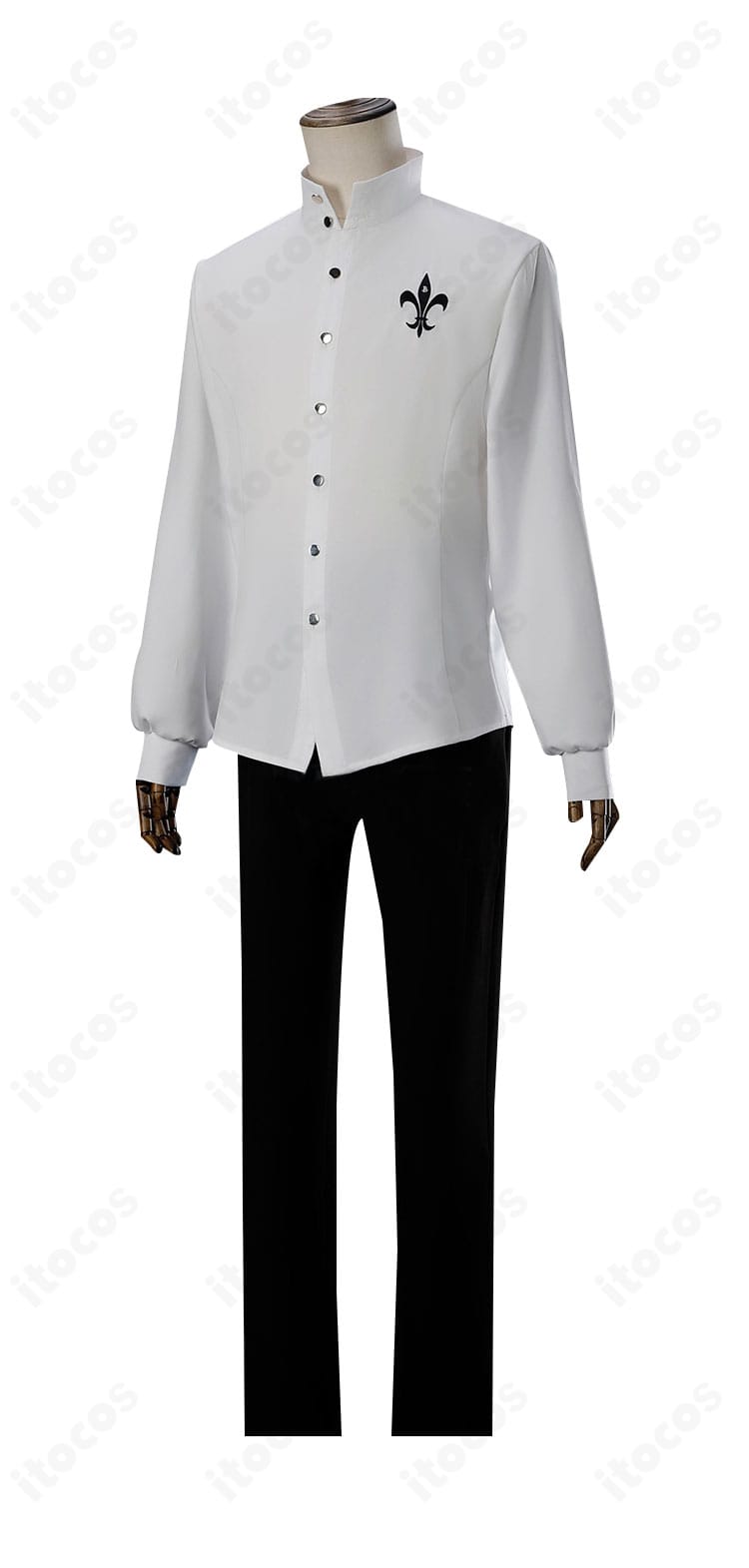 喜多川祐介 コスプレ衣装のサイドビュー。肩周りの可動域とラインの美しさを示す角度