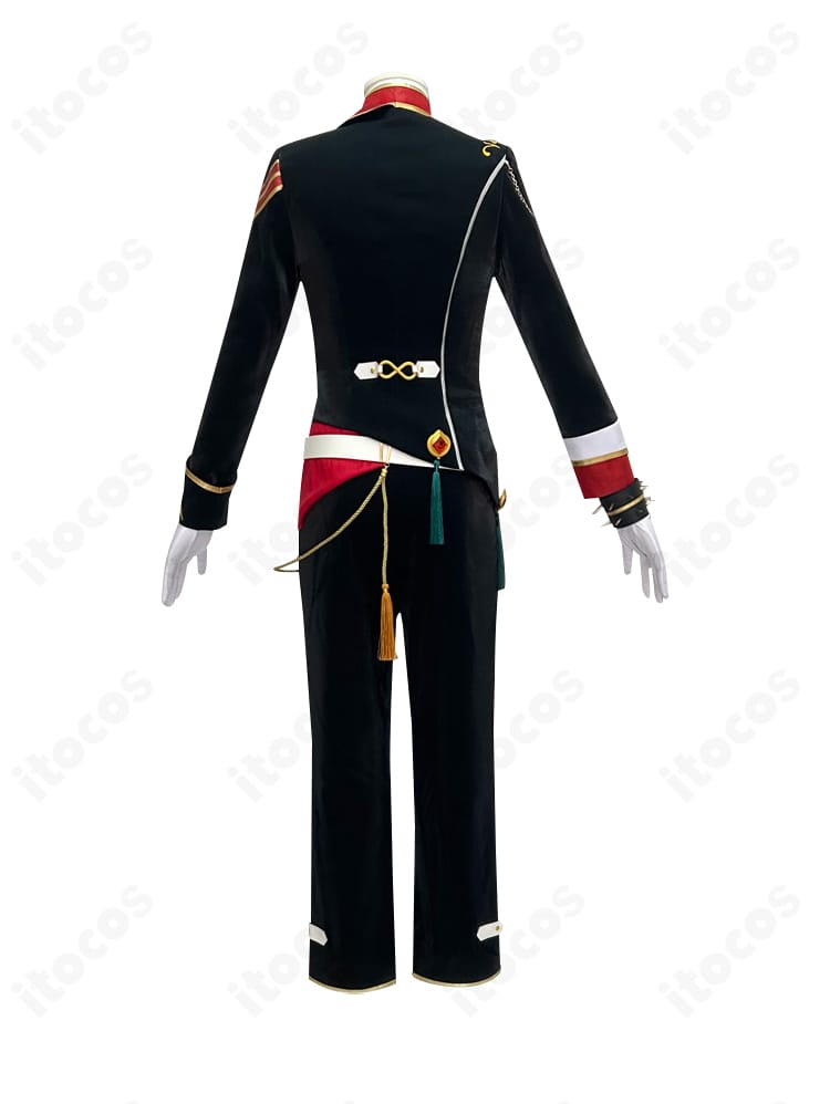 ウロボロス衣装の背面。背中のラインと装飾配置を忠実に再現。