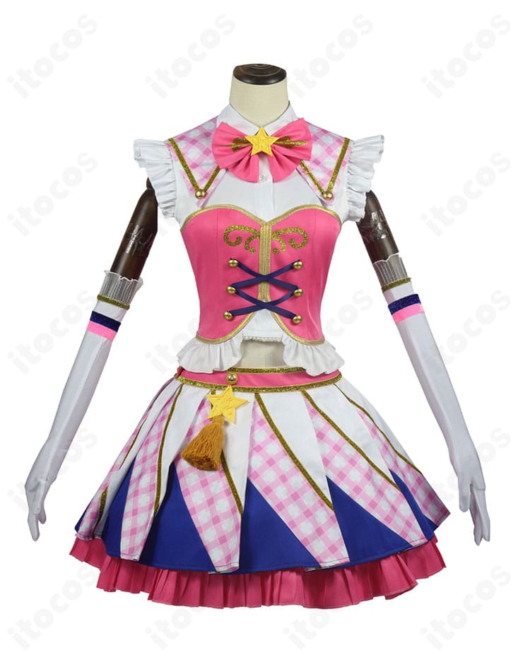 星宮いちご Soleilコスプレ衣装の正面全体。トップスのラインとスカーフ位置、スカートのボリューム感がわかる高再現ディテール。