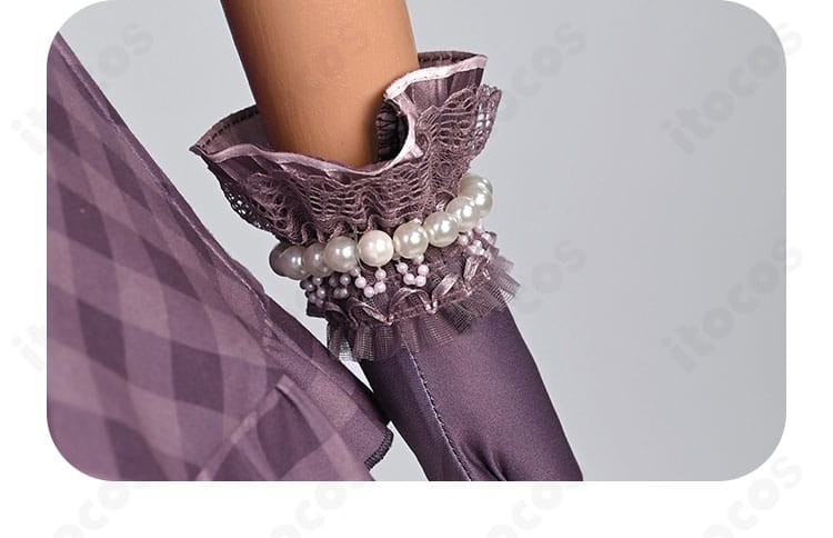 桃井愛莉 4周年MMJ衣装の手袋と手首飾りディテール。ブレスレットとのレイヤードでエレガントに。