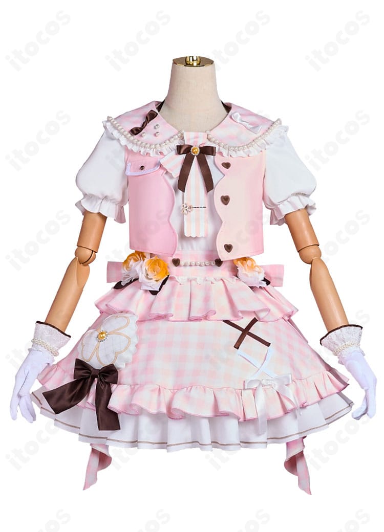 花里みのり 4周年衣装コスプレの正面全体像。襟元や腰飾り、スカートのシルエットまで確認できる画像。