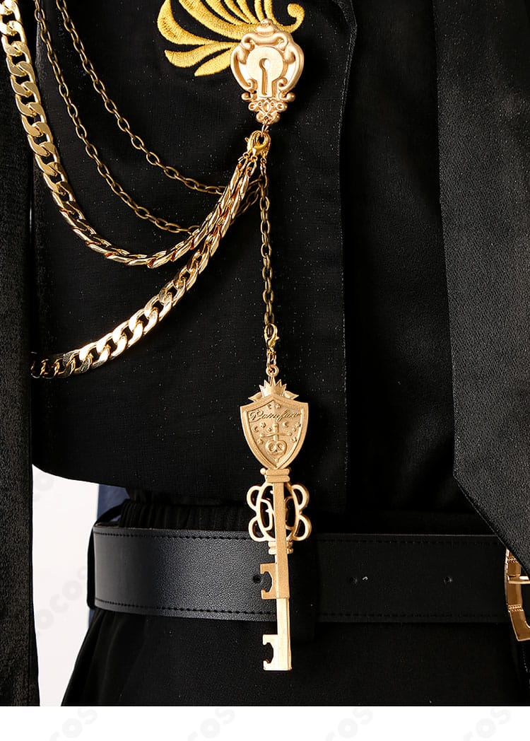 ツイステ 5周年記念衣装の肩飾りディテール。立体的な造形とステッチワークが確認できる拡大写真。