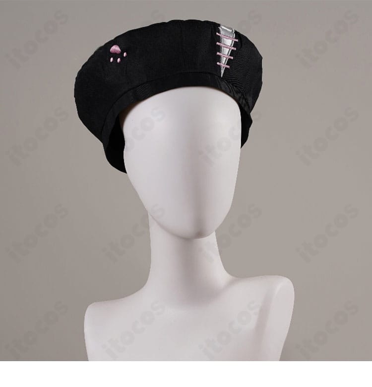 帽子の装飾全景。小物まで再現度にこだわった仕上がり。