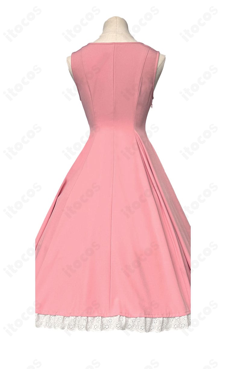 スカート背面ディテール：大道寺知世 ピンクワンピースの後ろスカート。ドレープと仕上がりを確認できるディテール画像。