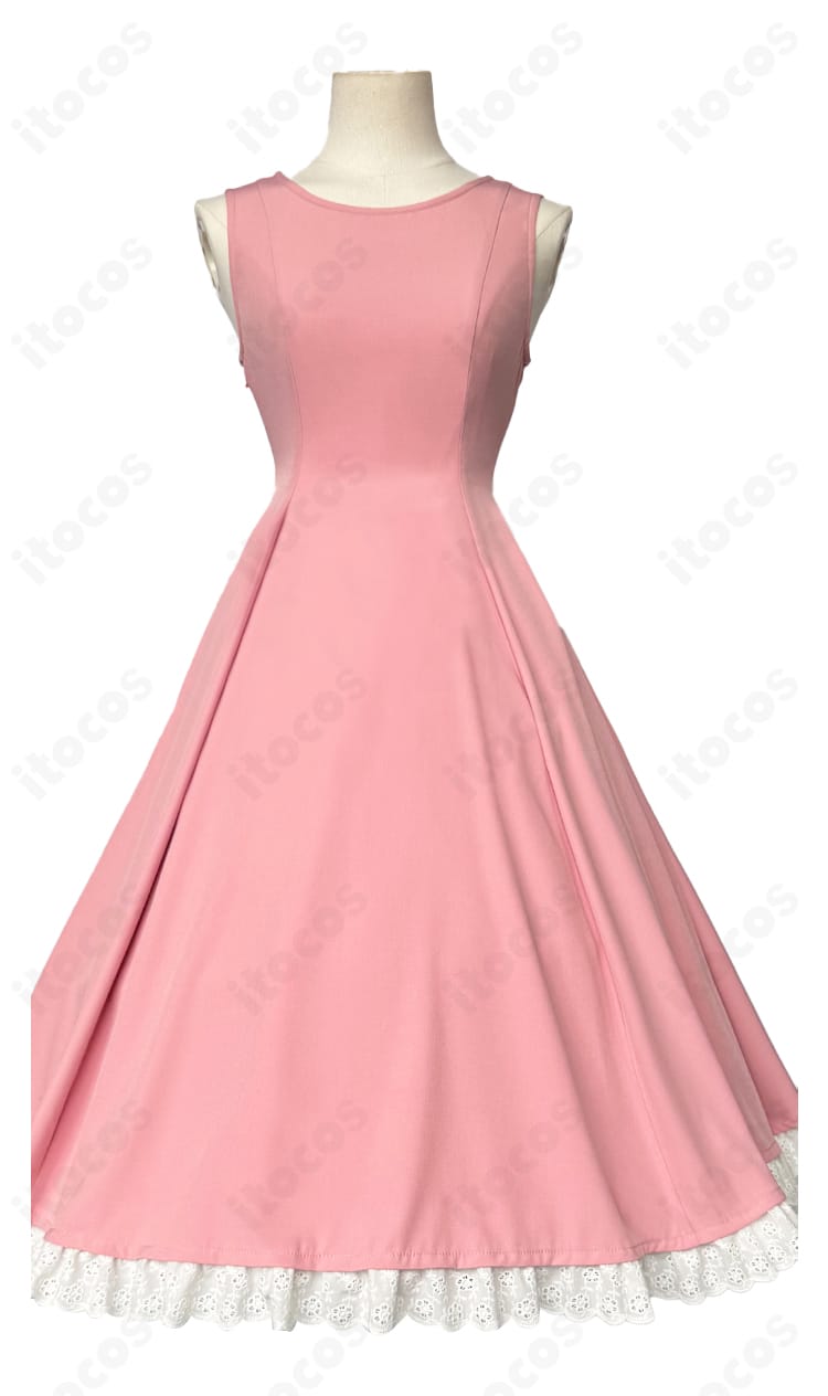 スカート正面ディテール：大道寺知世 ピンクワンピースの前面スカート部分。フレア感と縫製の美しさが見えるクローズアップ。