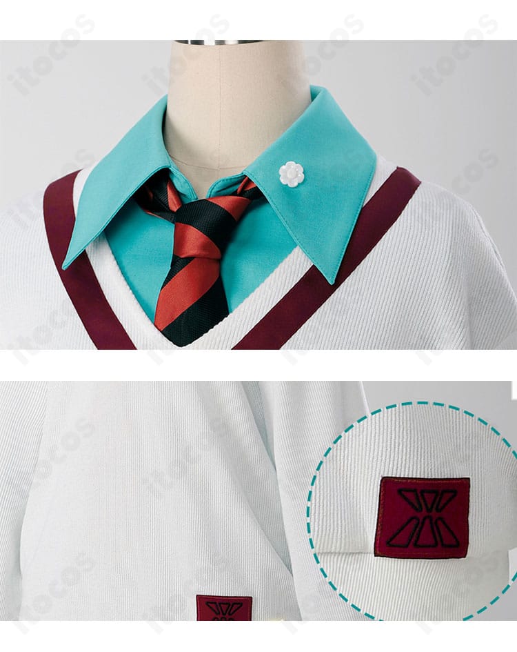 アマテ・ユズリハ（マチュ）制服コスの襟と装飾のクローズアップ。ネクタイの質感と襟周りの意匠が明確に分かる写真。