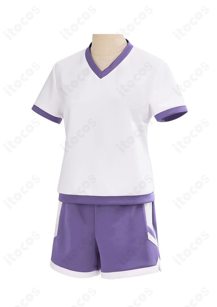 オグリキャップのカサマツトレセン学園ジャージコスプレ正面。配色とラインを忠実再現したトップスとショートパンツの全体像。