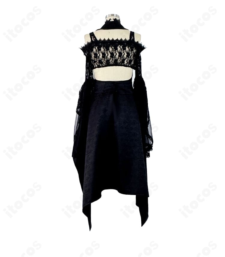 仮面ライダーガヴ グロッタ・ストマック衣装の背面デザインとライン構成が分かる画像